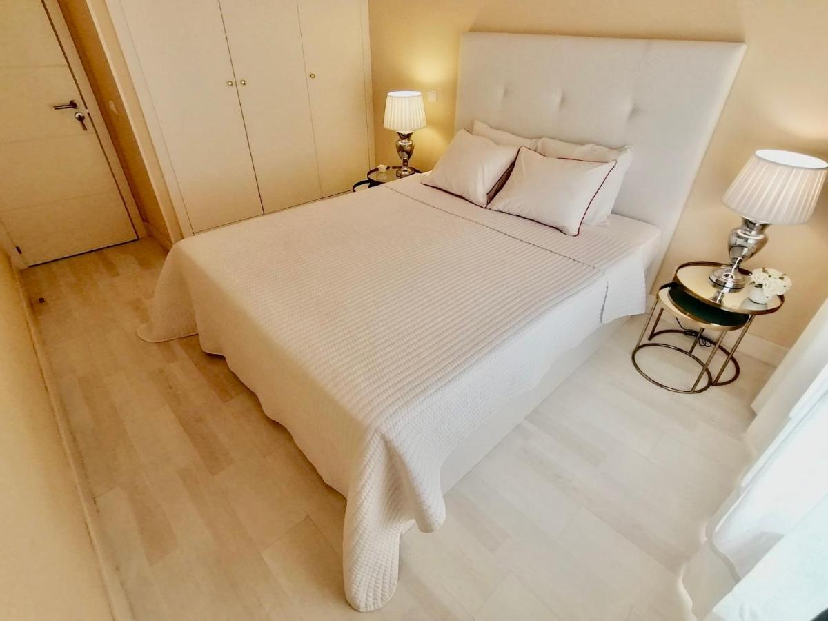 Beachfront Seaview Litoralmar Apt, Fast Wifi, Airco, Pool, Private Parking Portimão Exterior foto