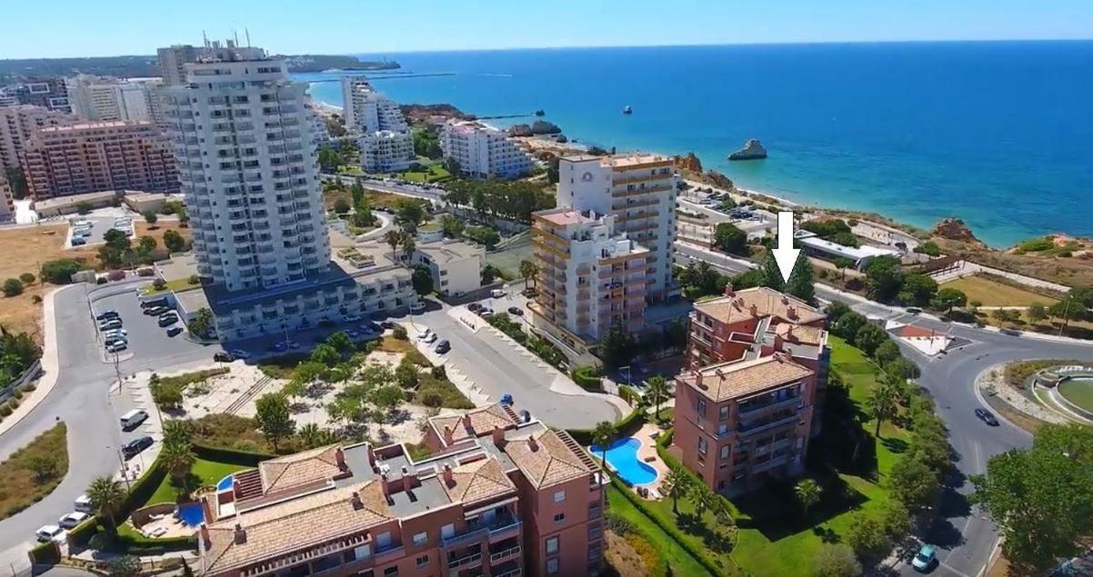 Beachfront Seaview Litoralmar Apt, Fast Wifi, Airco, Pool, Private Parking Portimão Exterior foto